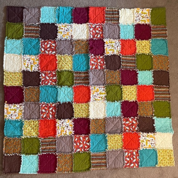 Brand new!!! My sister and I made them. Homemade baby rag quilt - Picture 1 of 2